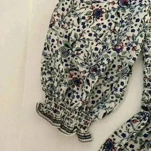 Max Studio smocked peasant blouse NWT size small - Picture 5 of 13